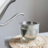 KINTO Glasbecher mit Sieb (260ml)